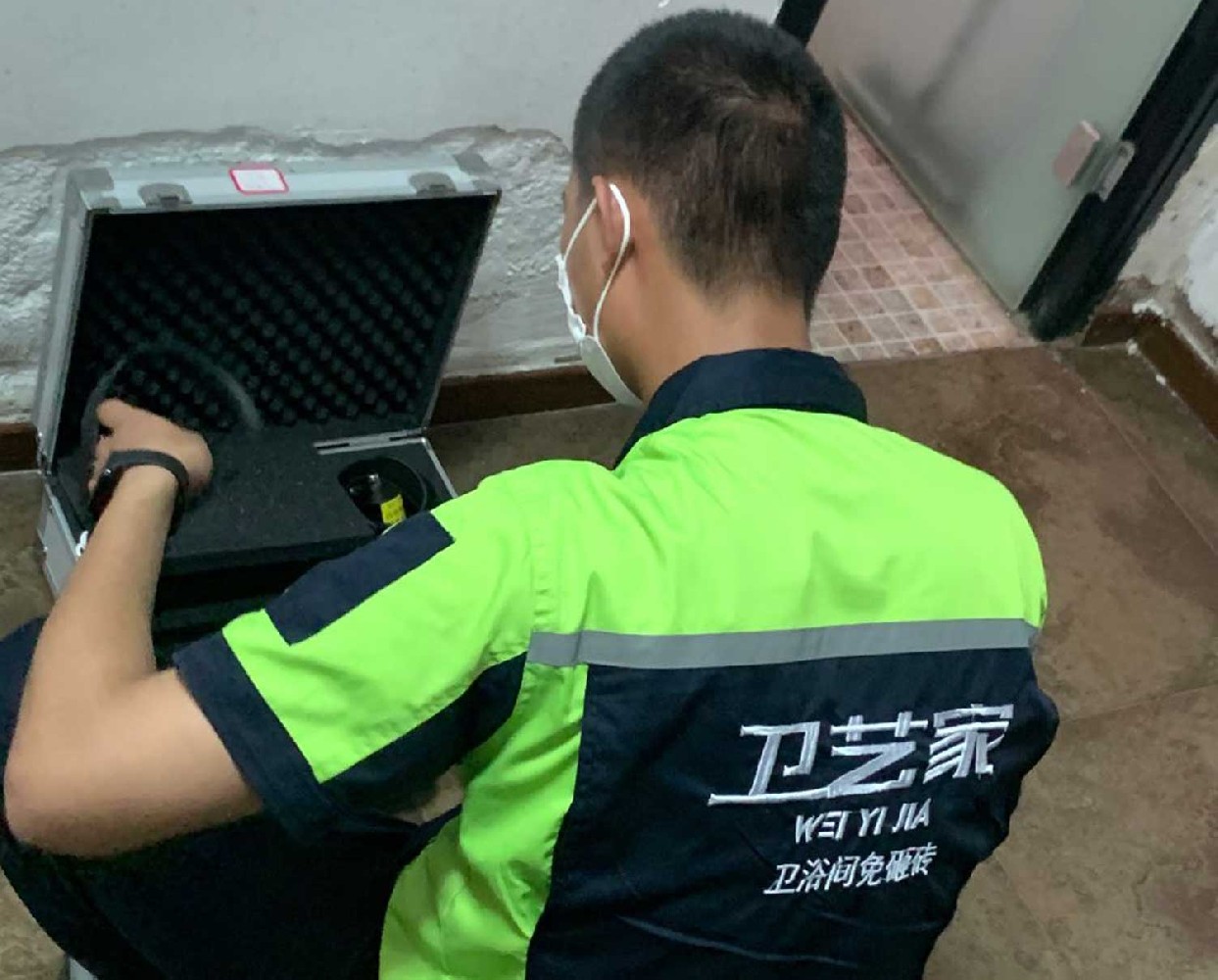 杭州建德附近防水补漏师傅电话号码，24小时上门维修服务